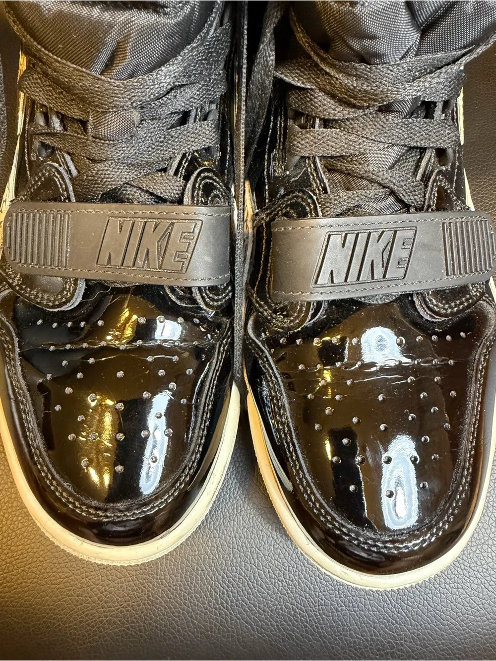 Nike Air Jordan Legacy 312 Black Gold White Leather Men's Size 9.5 AV3922 007